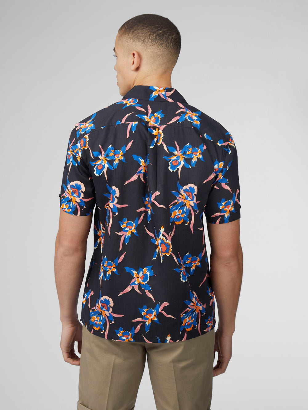 Black Ben Sherman Signature Botanical Print Shirts | YH9410876