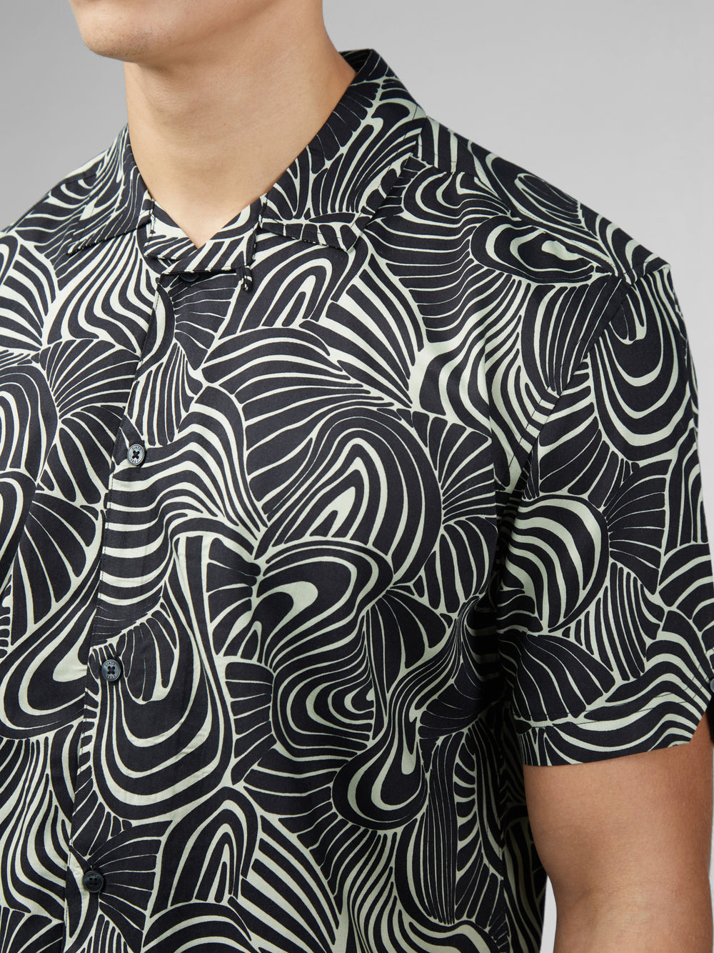 Mint Ben Sherman B by Ben Sherman Psychedelic Swirl Print Shirts | QV5708246