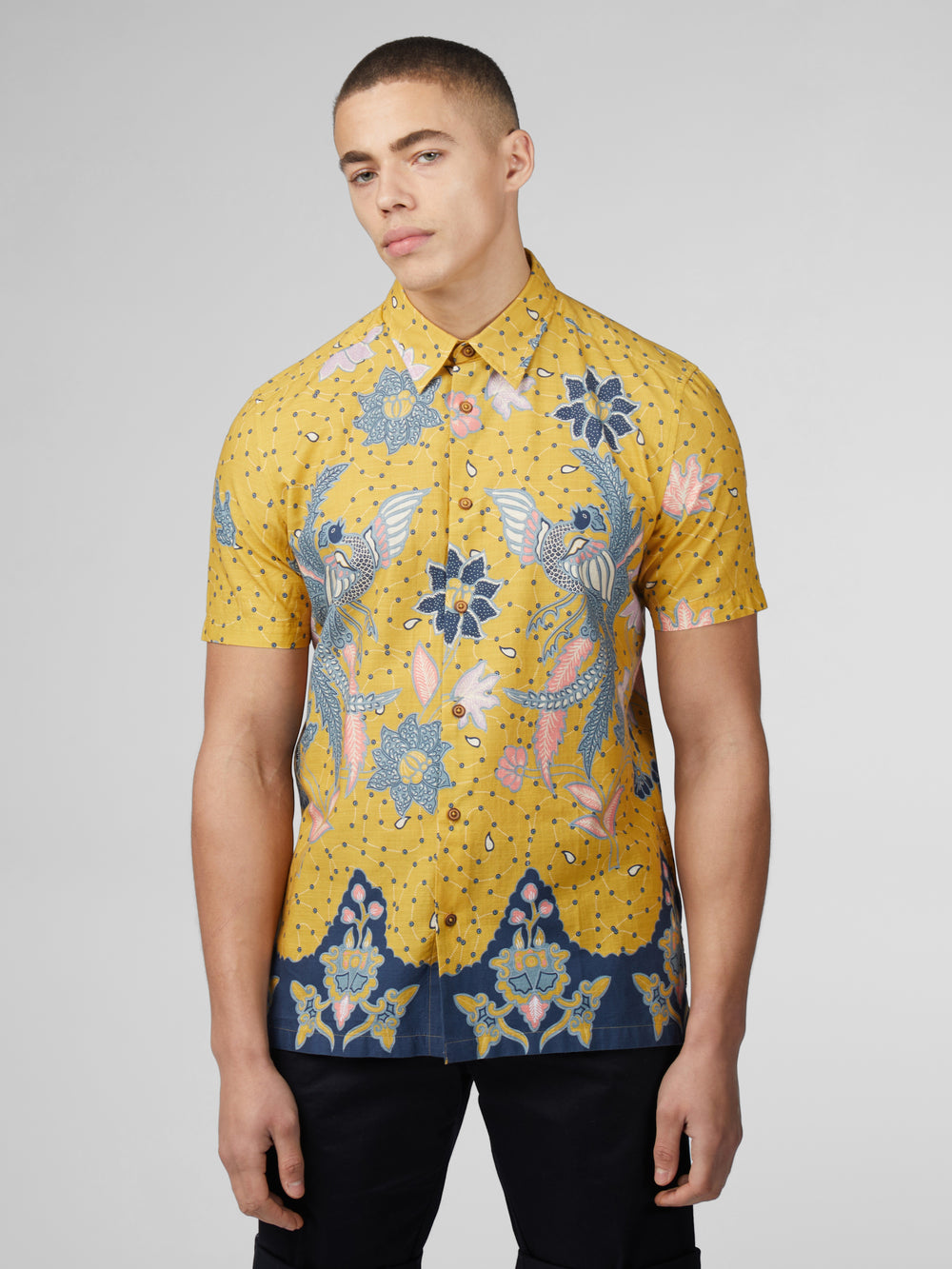 Yellow Ben Sherman Signature Abstract Botanical Print Shirts | XA4312560